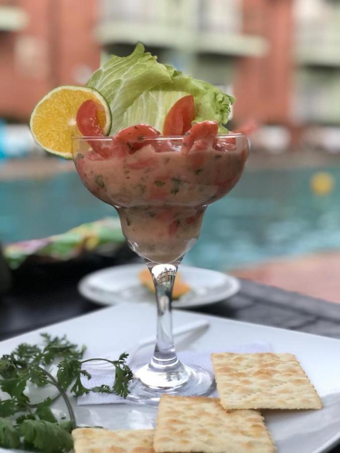 Hotel Y Restaurante Meson Del Gitano Caucasia エクステリア 写真